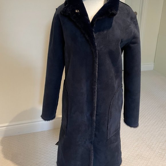 Luxurious Velvet by Graham and Spencer Faux Fur Coat - Reversible - Picture 5 of 10